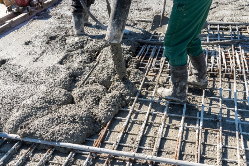 Em quanto tempo o concreto usinado seca?