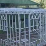Casa em steel frame: vantagens, limites e o que conferir no orçamento